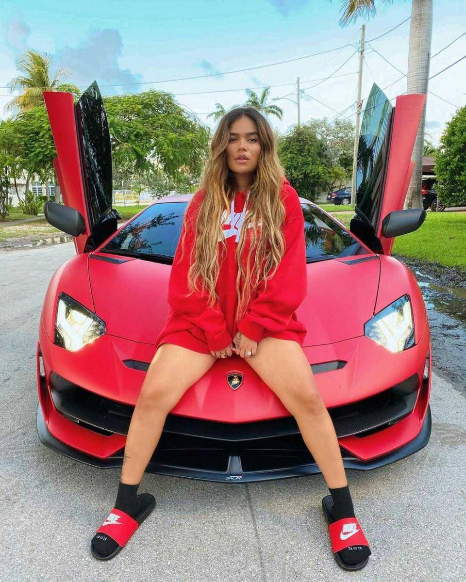instagram.com/karolg