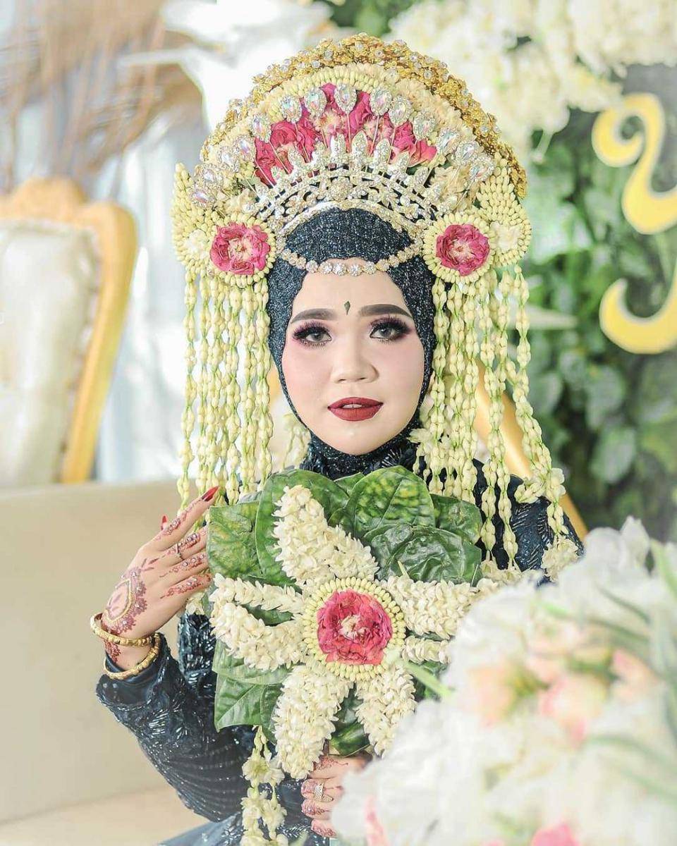instagram.com/langkar_nabila