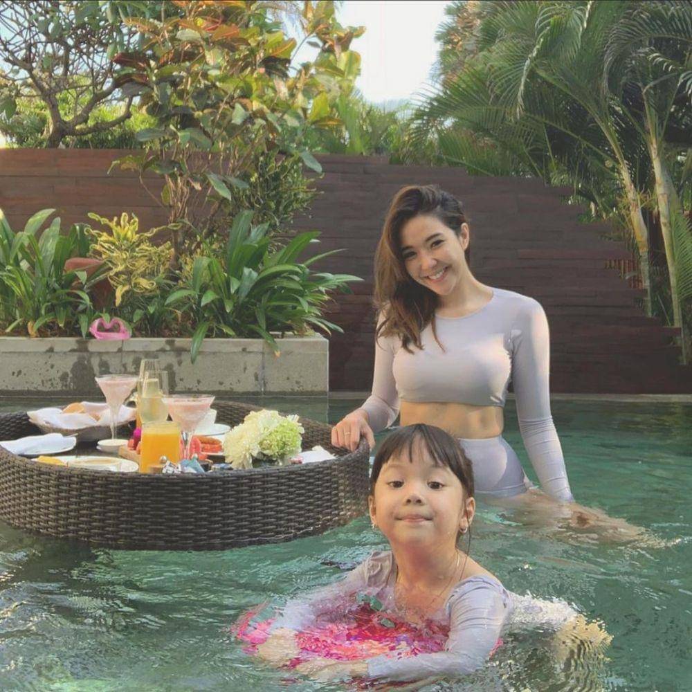 Instagram.com/gisel_la