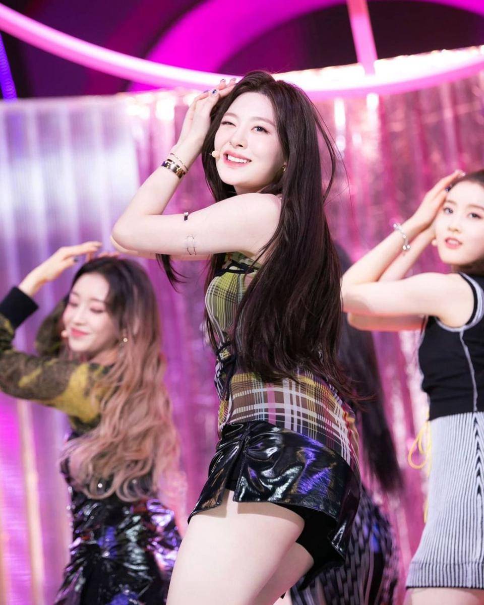 Instagram.com/seeun_stayc