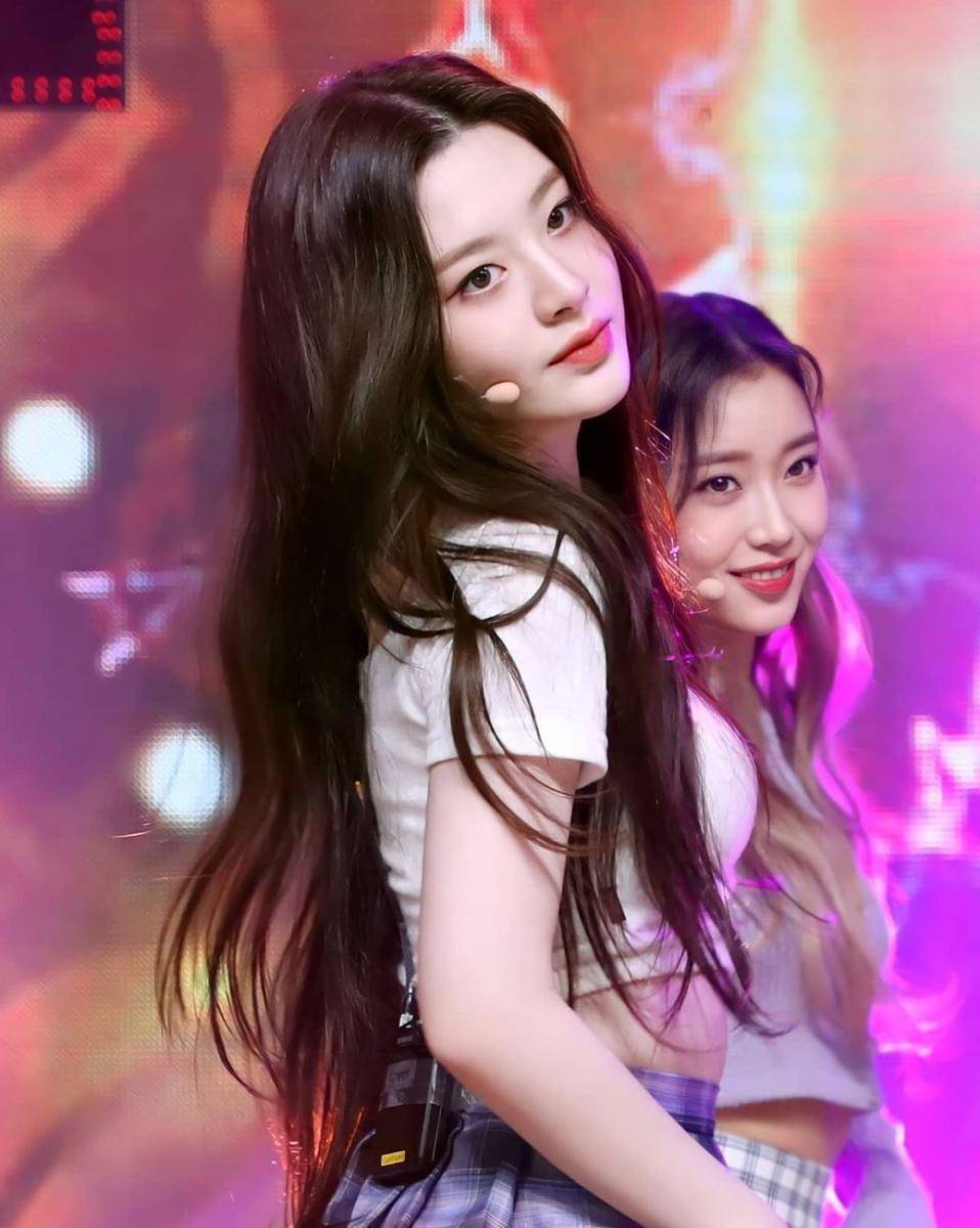 Instagram.com/stayc_seeun