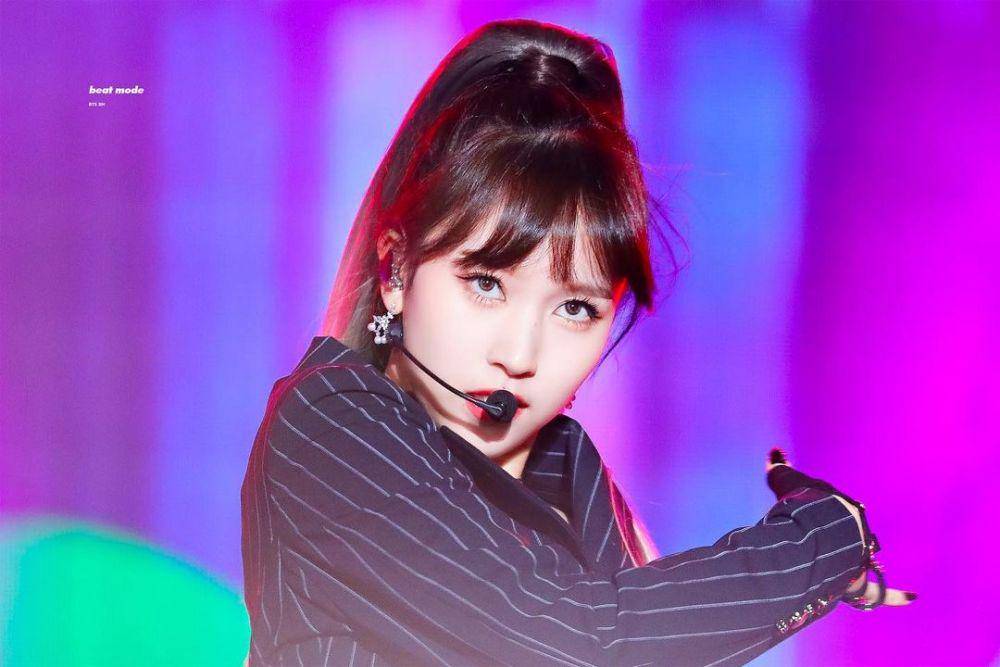instagram.com/mina.twicejyp