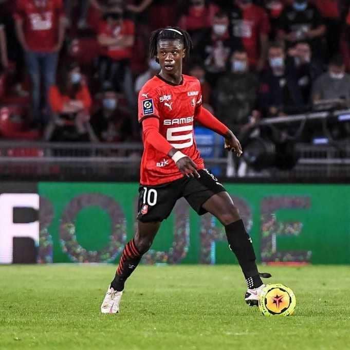 instagram.com/e.cama10