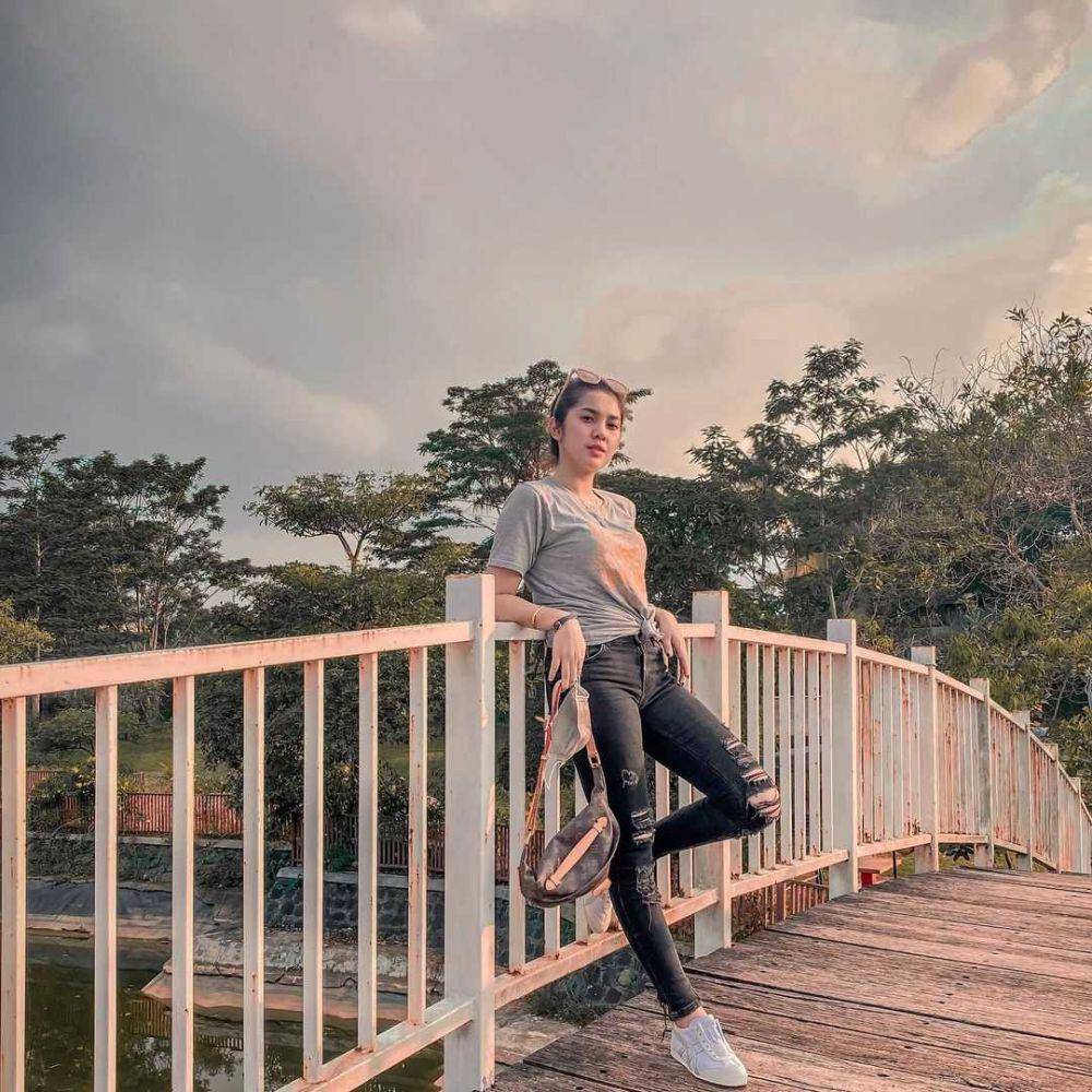 Instagram.com/rayanurfitrird
