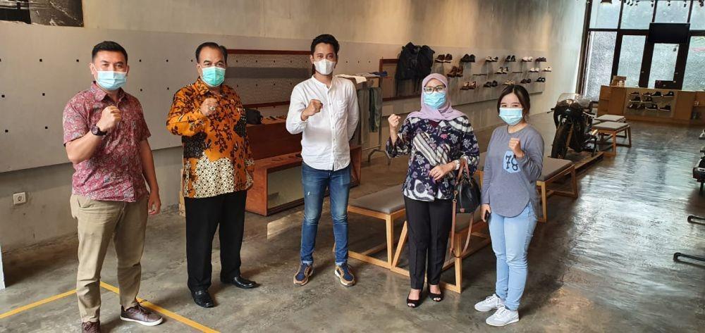 IKM Jabar Banjir Penghargaan Upakarti dan IDGS 2020
