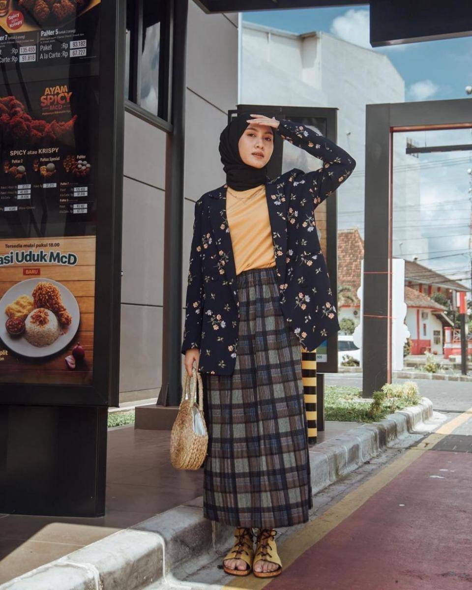 instagram.com/inasrana