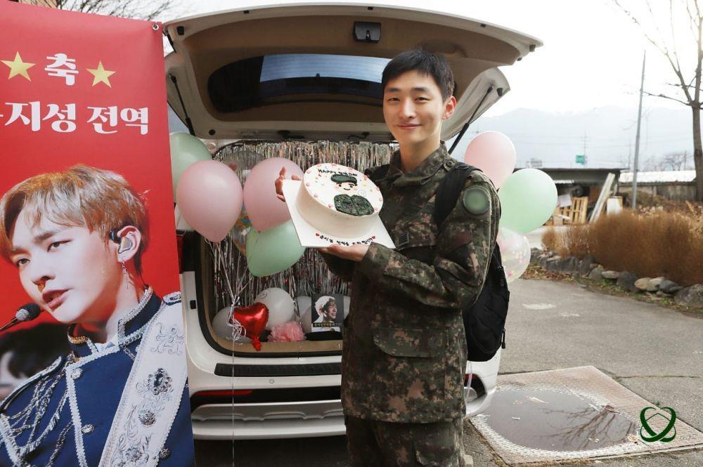 Yoon Jisung eks Wanna One Pulang Wamil Hingga Drama Mr. Queen