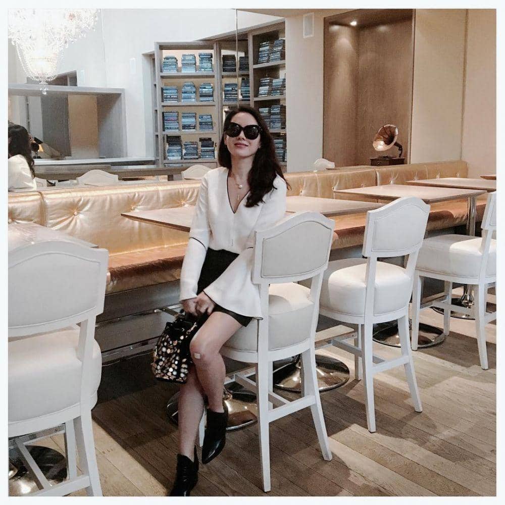 instagram.com/yejinhand