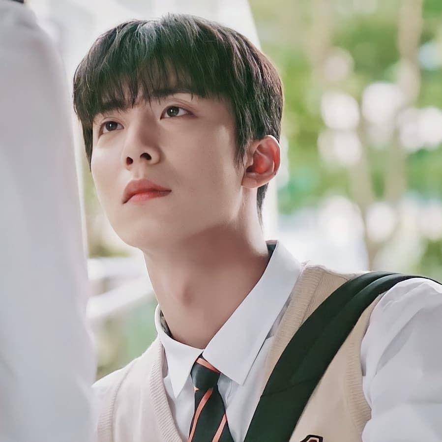 Instagram.com/sf9updateaccount