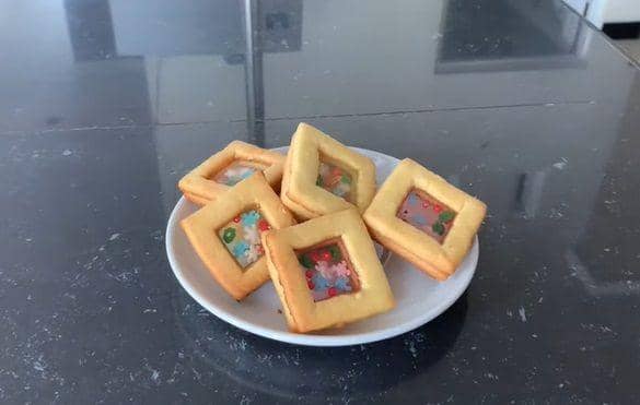 Resep Kue Kering Kaca untuk Natal, Tanpa Cetakan dan Caranya Mudah
