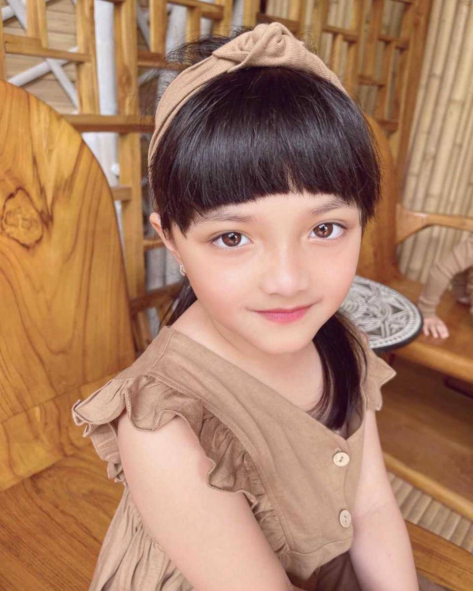 instagram.com/ashanty_ash