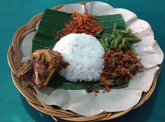 7 Kuliner Khas Lombok yang Lezat, Siap-siap Bikin Perut Keroncongan!