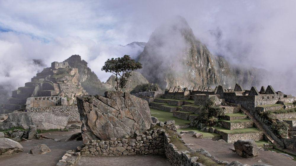 Lokasi wisata bersejarah Machu Picchu di Peru. Sumber: Unsplash.com/Tomas Sobek