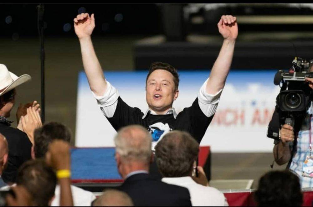 Elon Musk Dianugerahi Gelar Person of the Year Majalah Time