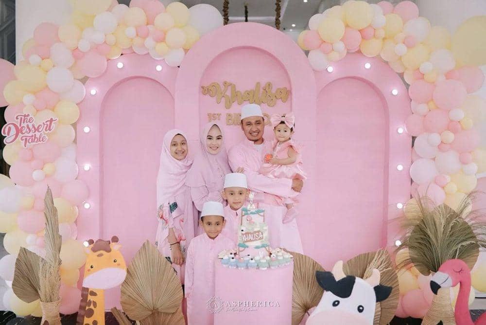 Instagram.com/kartikaputriworld/