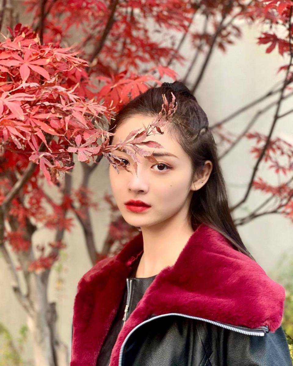 www.instagram.com/zhou_jieqiong1216