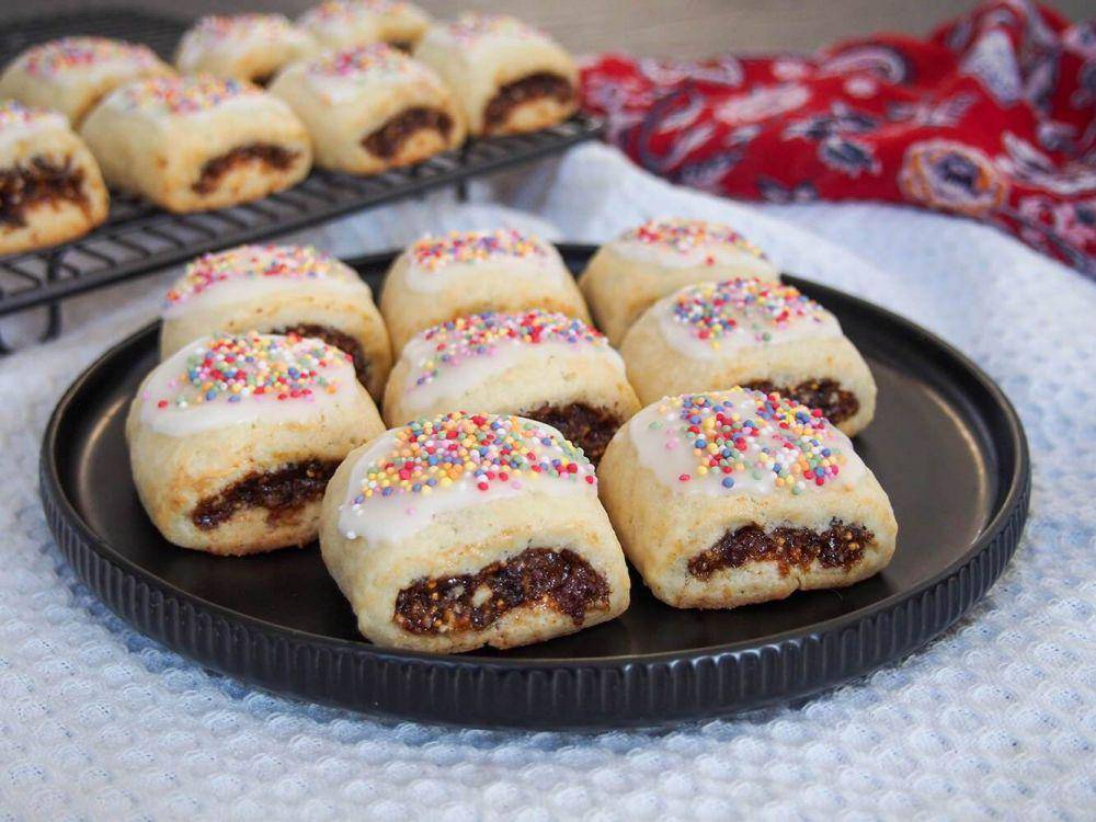 carolinescooking.com