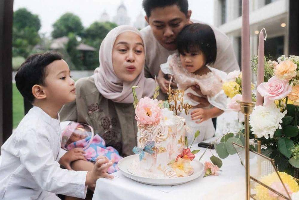 Instagram.com/ninazatulini22