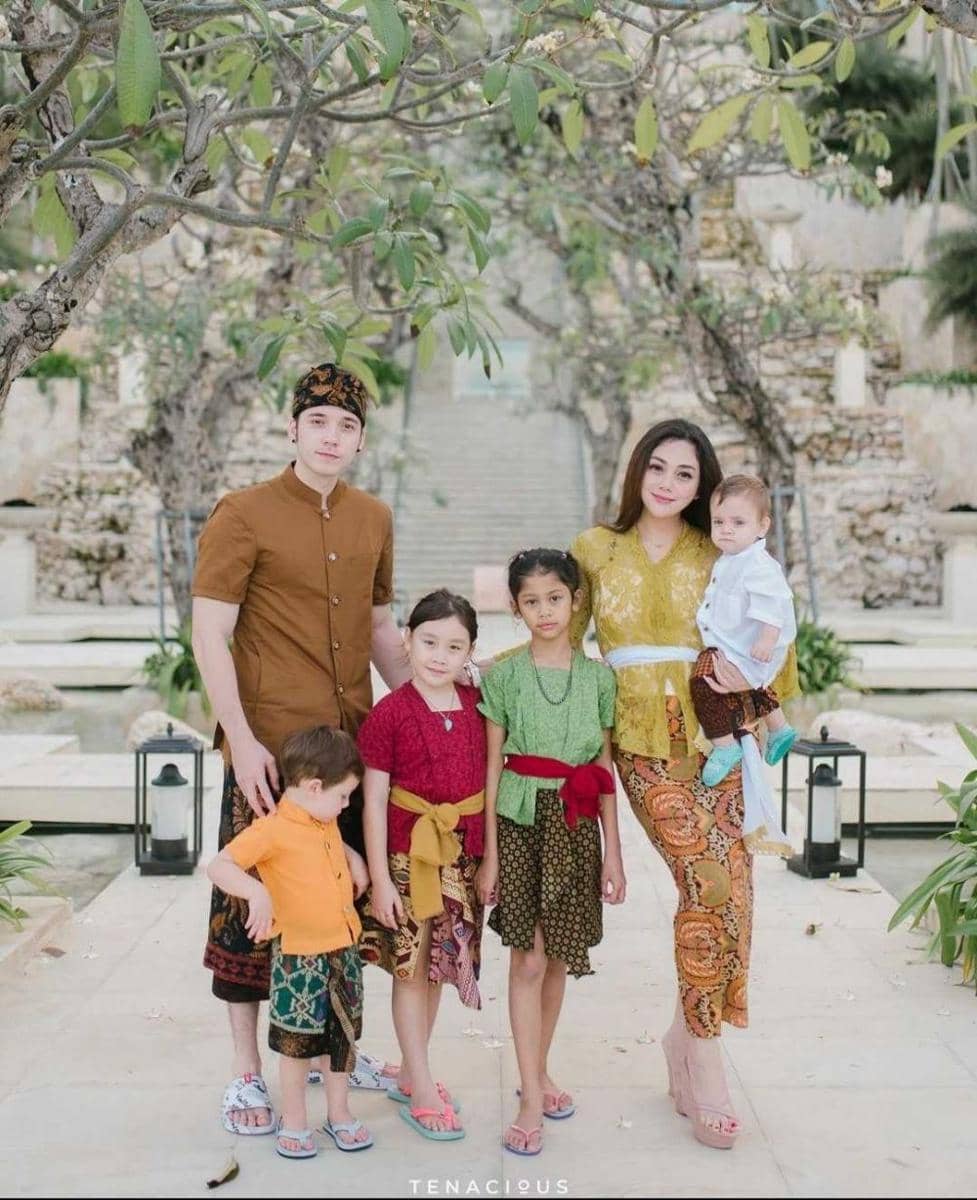 instagram.com/celine_evangelista