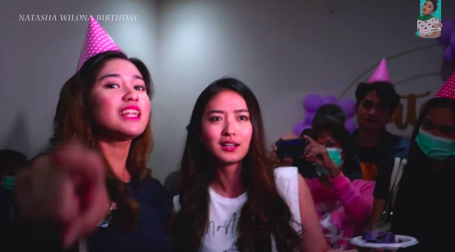 youtube.com/natashawilona