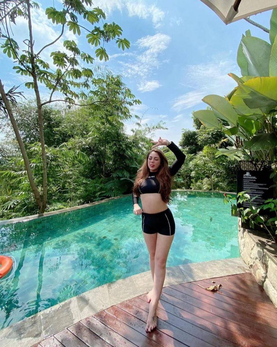 Instagram.com/celine_evangelista