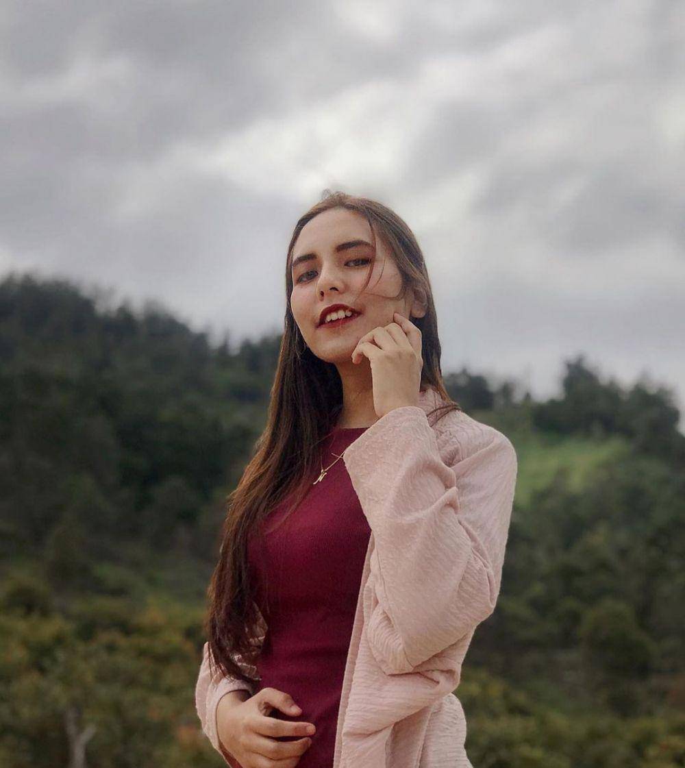 instagram.com/nabilaningtyas