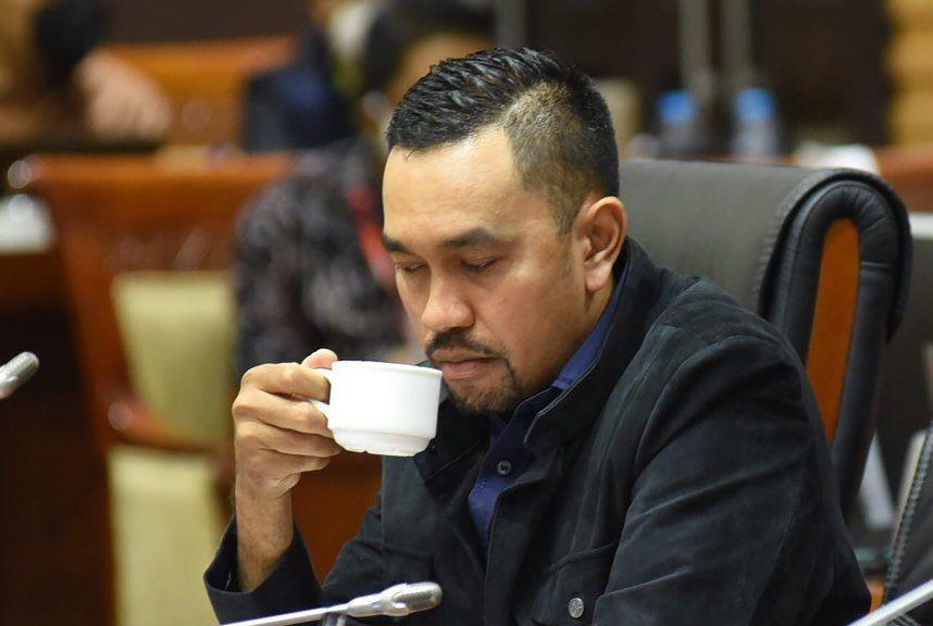 Orangtua Adam Deni Sempat Datangi Rumah Ahmad Sahroni untuk Minta Maaf