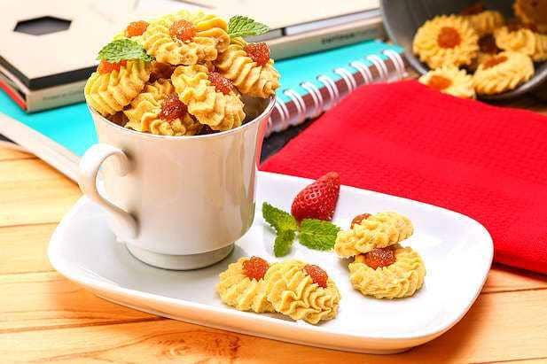 Resep Kue Semprit Susu untuk Suguhan dan Camilan Saat Natal