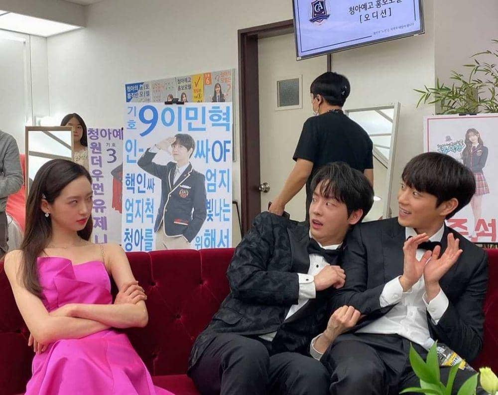 Instagram.com/hanjiji54