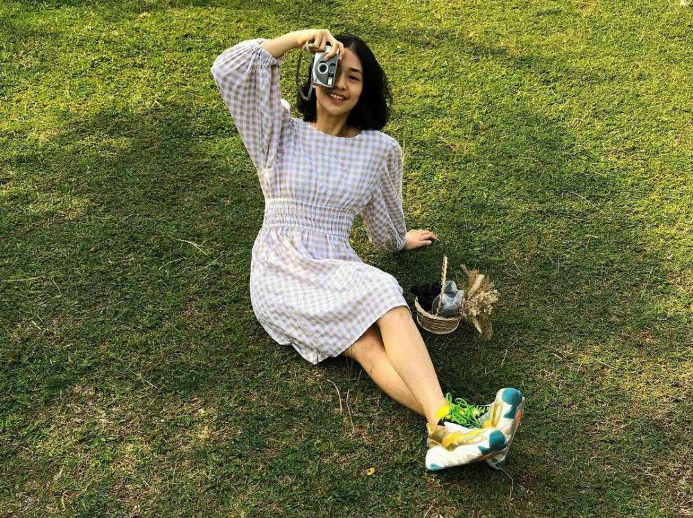9 Potret Manis Sharon Talita, Gadis Sampul 2020 yang Menawan Abis!