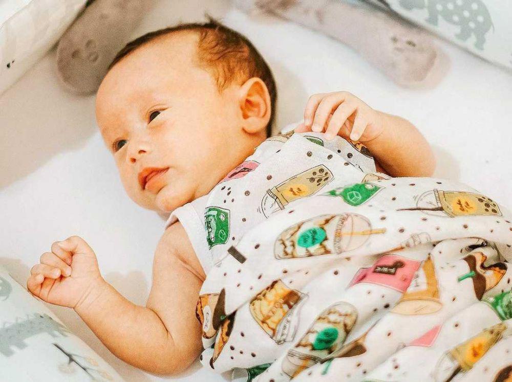 9 Potret Menggemaskan Baby Kafka, Anak Conchita Caroline dan Krishna