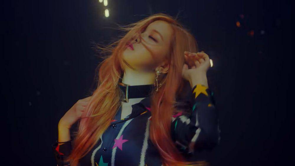 youtube.com/BLACKPINK