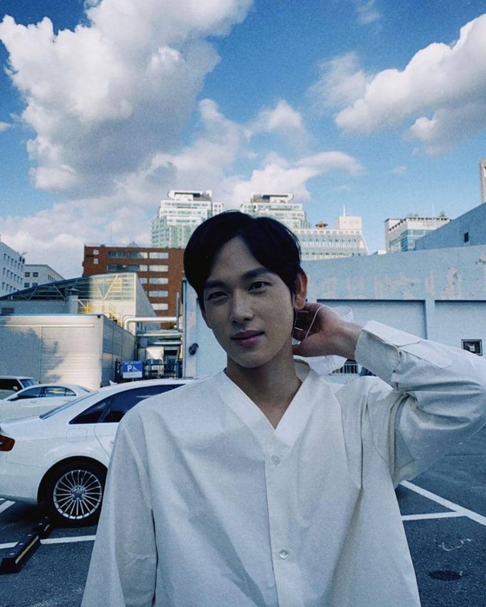 instagram.com/yim_siwang