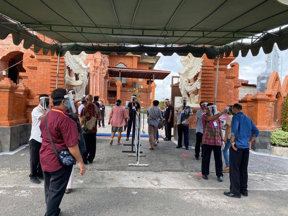 Perayaan Natal Tahun 2020 digelar di tengah pandemik COVID-19 (Dok.IDN Times/Vitalis Alexander)