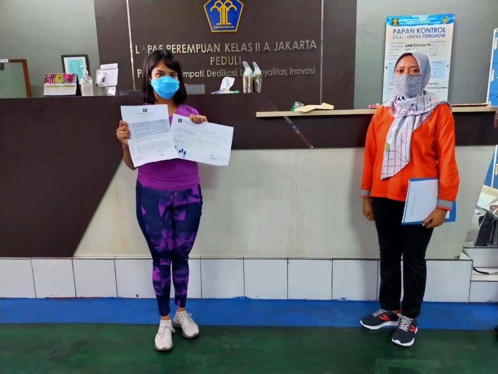 Artis Vanessa Angel dapat asimilasi di rumah (Dok. Humas Ditjen PAS)