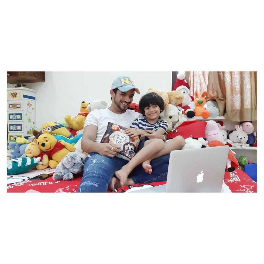 instagram.com/arjunbijlani