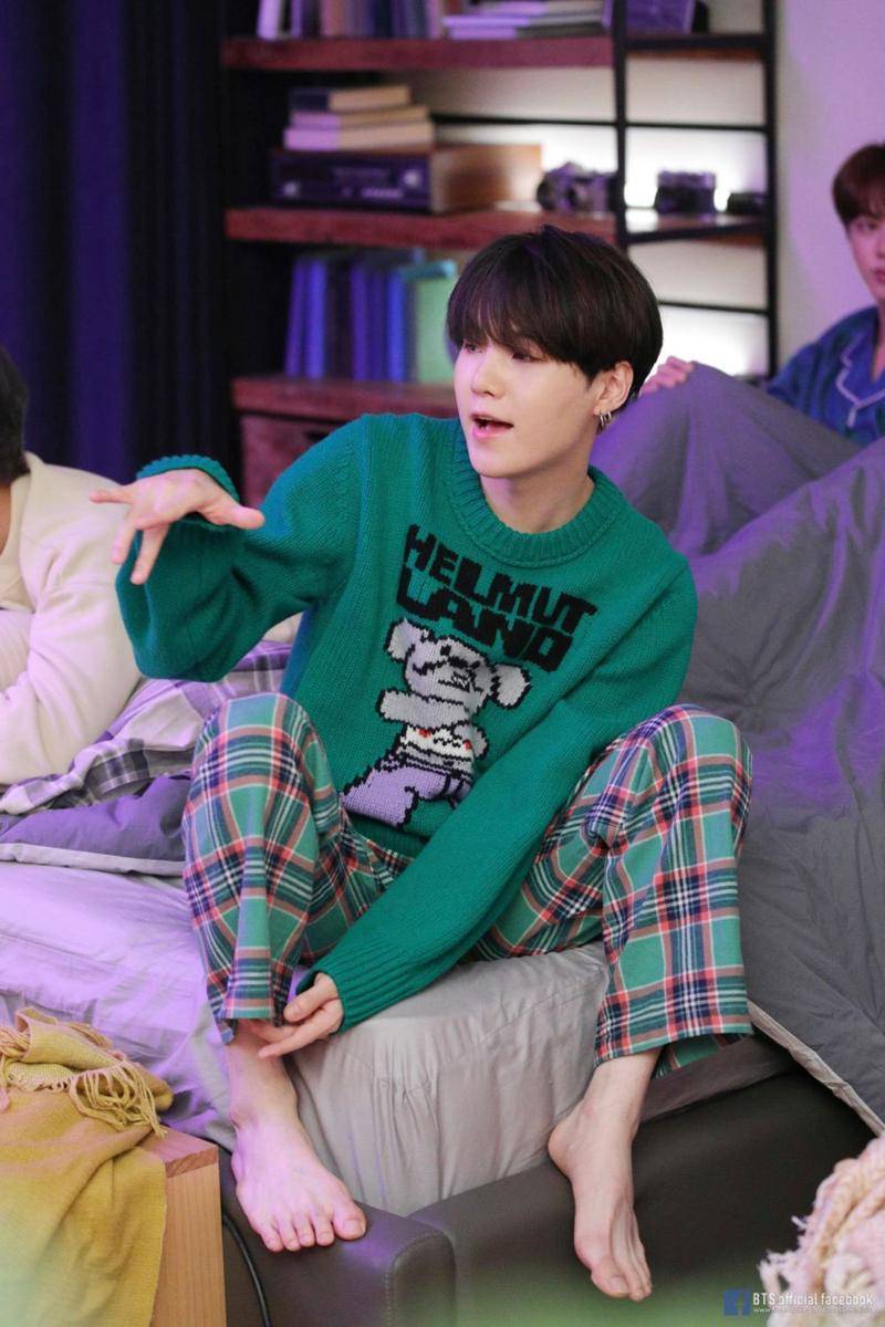 facebook.com/bangtan.official