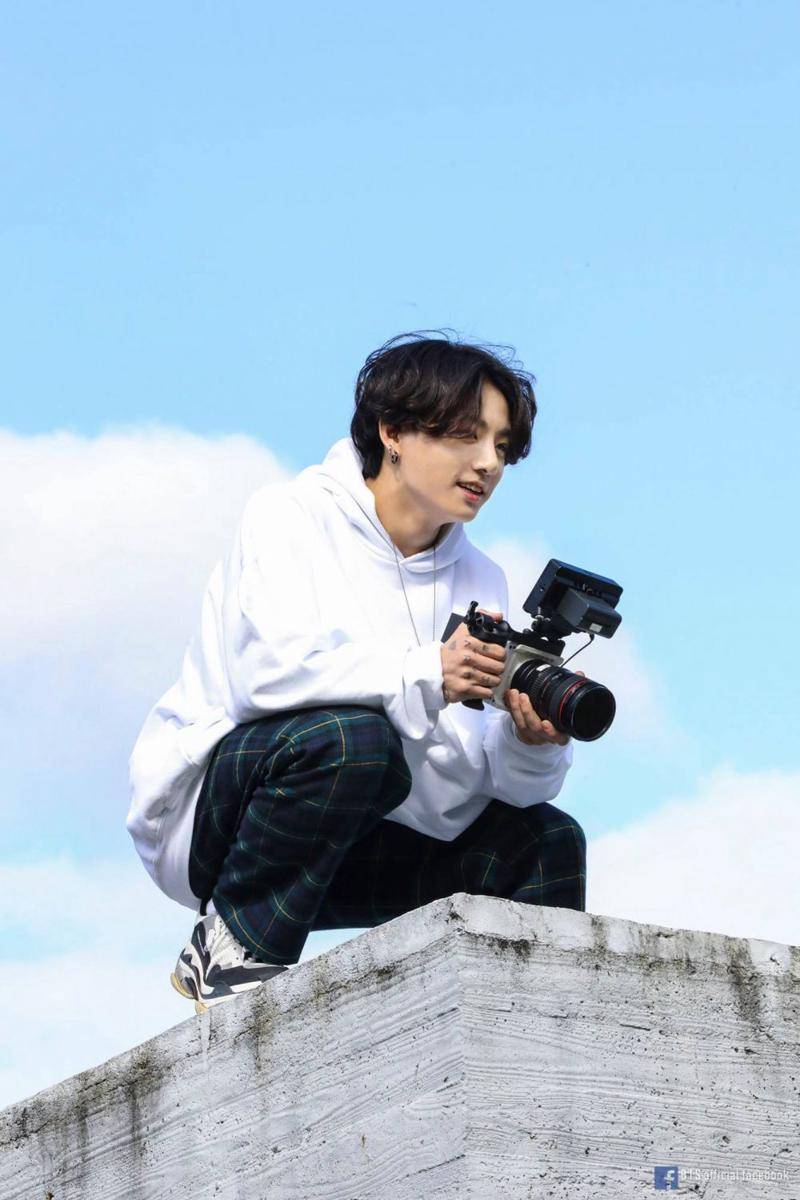 facebook.com/bangtan.official
