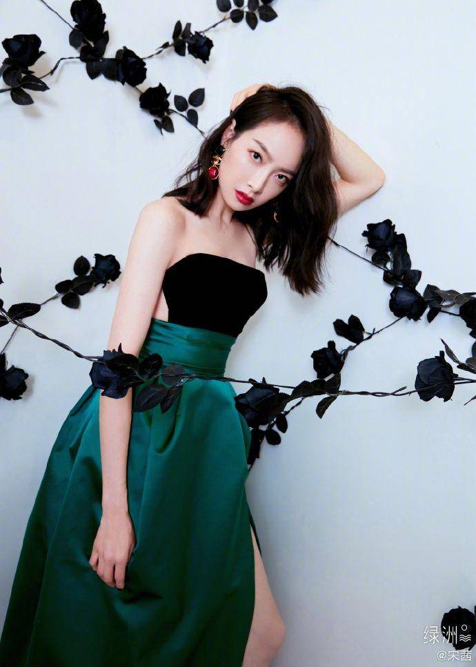 Weibo.com/u/2902408801