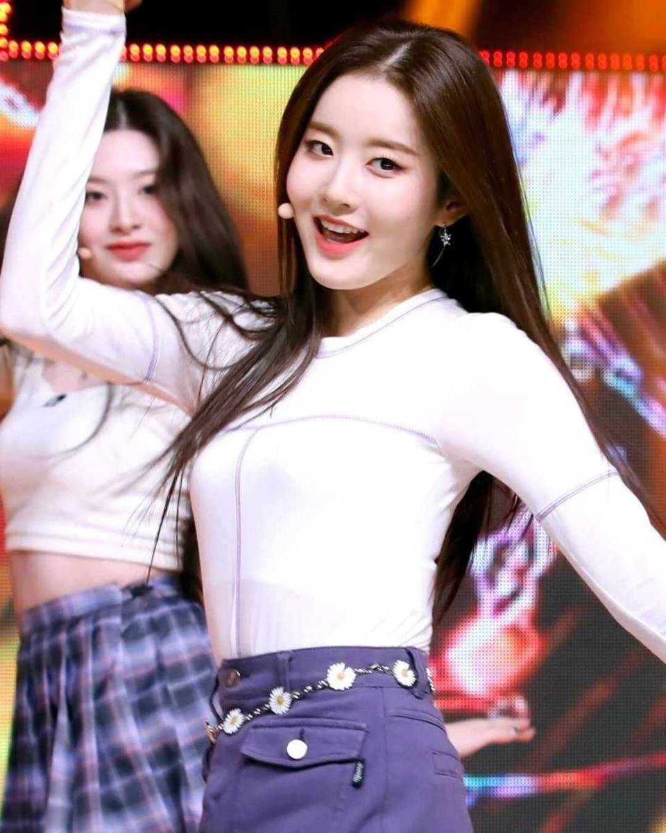 instagram.com/stayc.sieun
