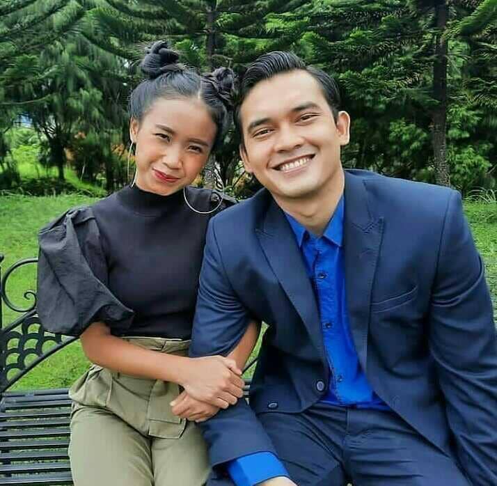 instagram.com/kecew21