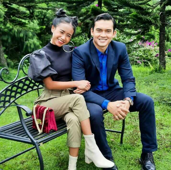 instagram.com/kecew21