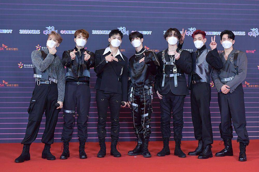 twitter.com/officialclubkbs