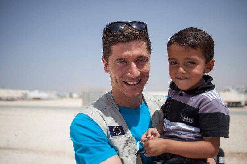 Lewandowski UNICEF (unicef.pl)