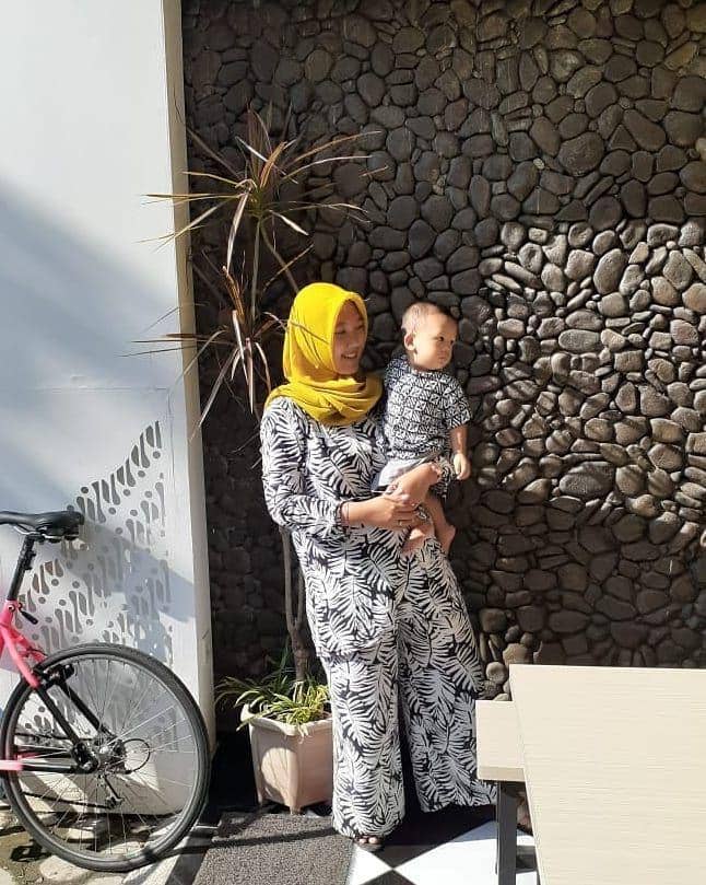 Instagram.com/pramesti.pramaiswara