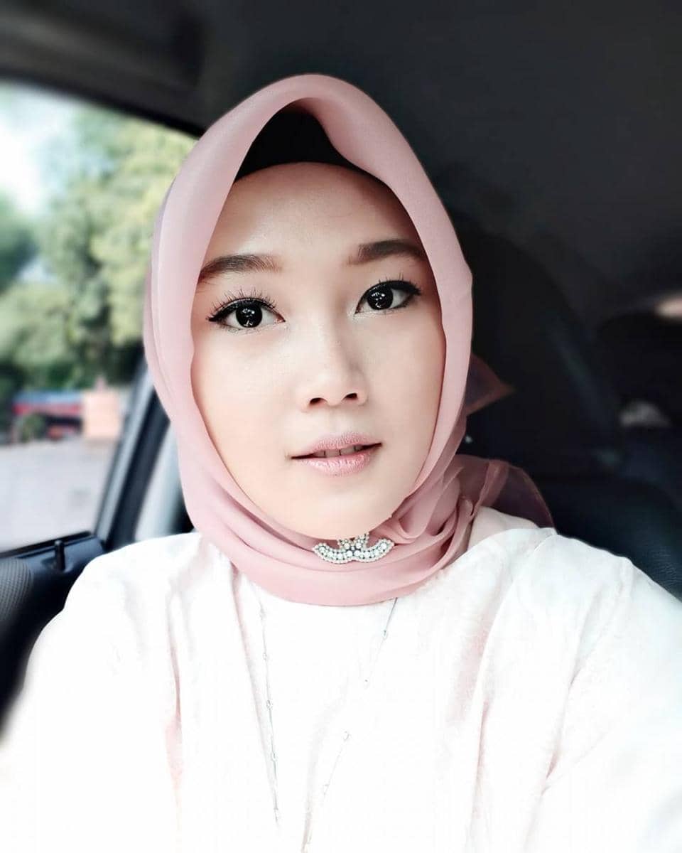 Instagram.com/pramesti.pramaiswara