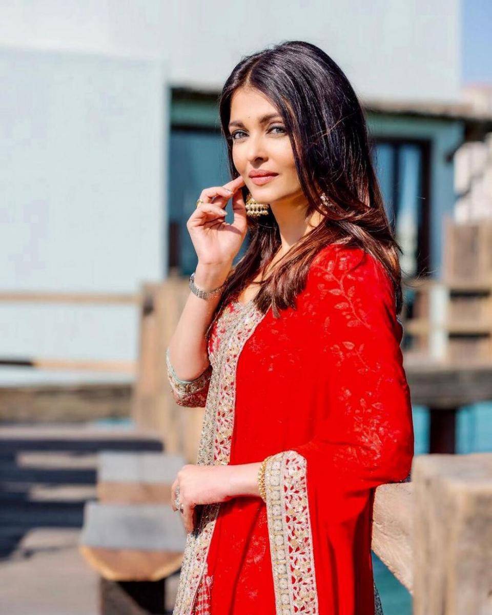 instagram.com/aishwaryaraibachchan_arb