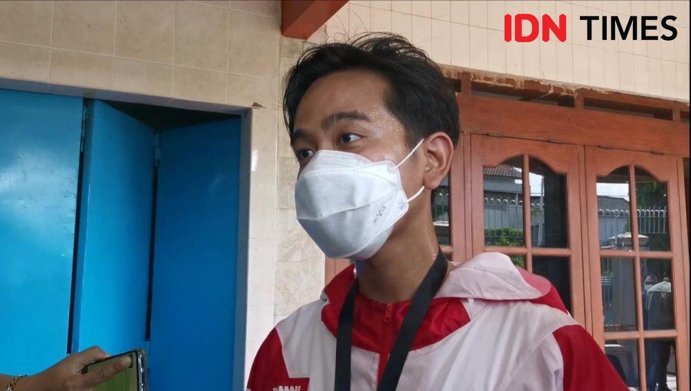 Tanggapi Skandal Bansos, Gibran: Tangkap Saja Kalau Ada Buktinya!