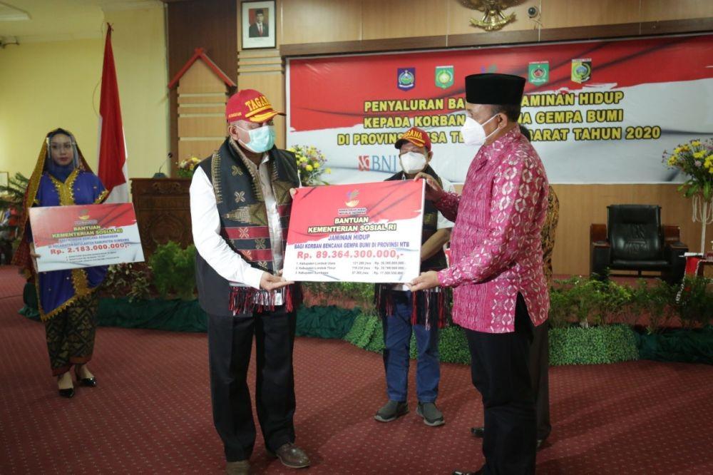 Kemensos Beri Bantuan Rp89,4 Milliar untuk 297 Ribu Korban Gempa NTB