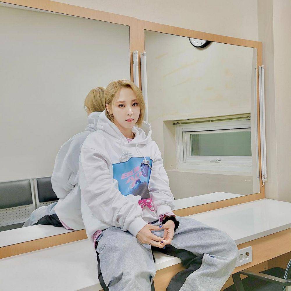 instagram.com/mo_onbyul